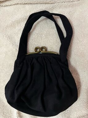 1940’s Vintage Kiss-Lock Handbag